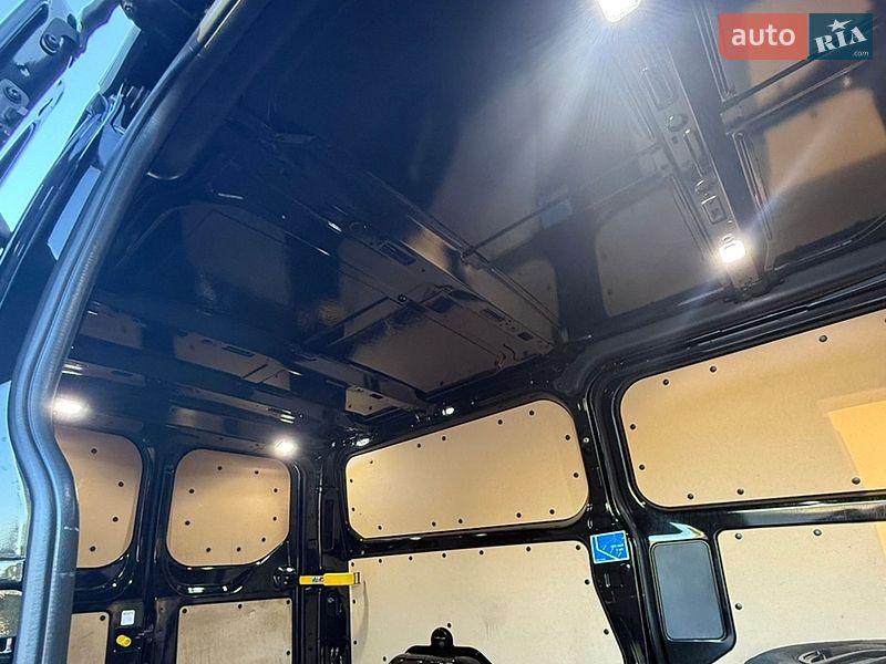 Вантажний фургон Ford Transit Custom 2021 в Києві