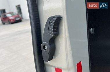 Минивэн Ford Transit Custom 2016 в Луцке