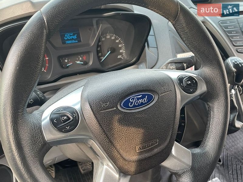 Вантажний фургон Ford Transit Custom 2015 в Києві