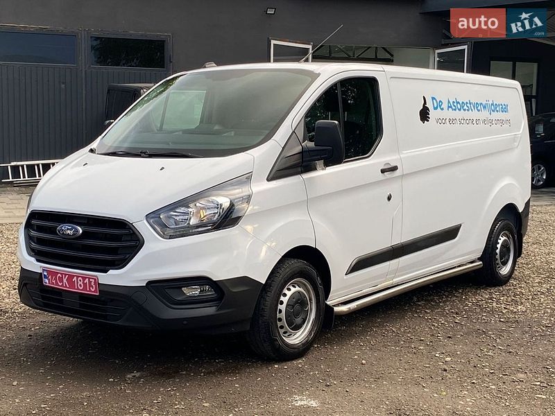 Вантажний фургон Ford Transit Custom 2022 в Калуші