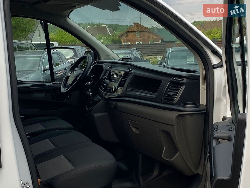 Вантажний фургон Ford Transit Custom 2022 в Калуші