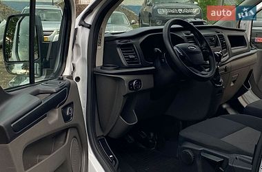 Вантажний фургон Ford Transit Custom 2022 в Калуші