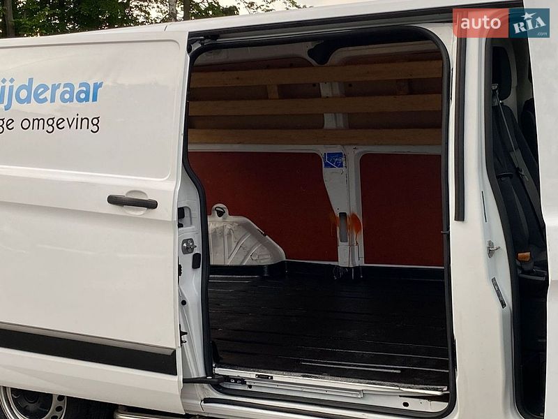 Вантажний фургон Ford Transit Custom 2022 в Калуші