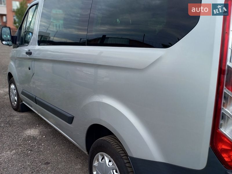 Минивэн Ford Transit Custom 2016 в Киеве