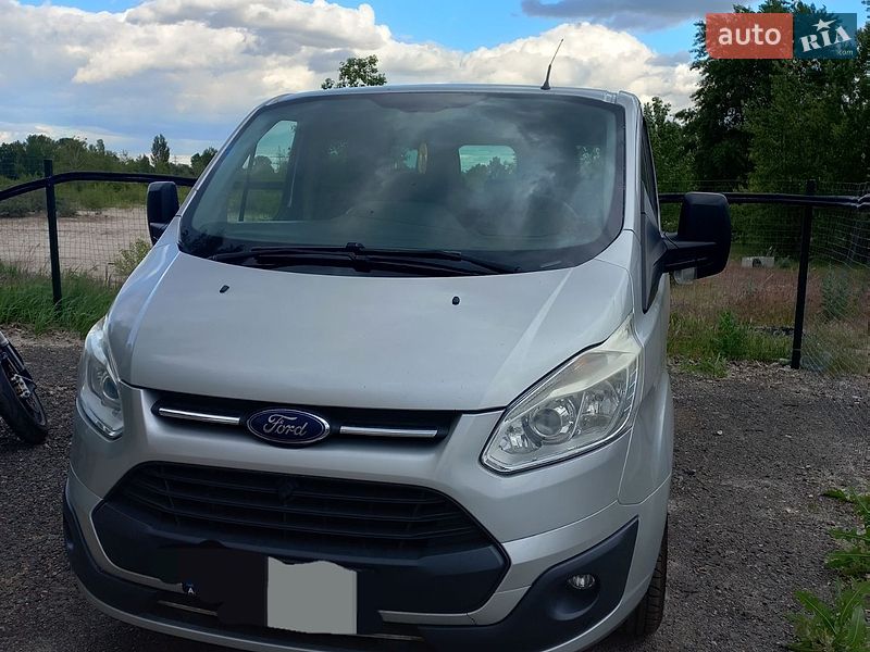 Минивэн Ford Transit Custom 2016 в Киеве