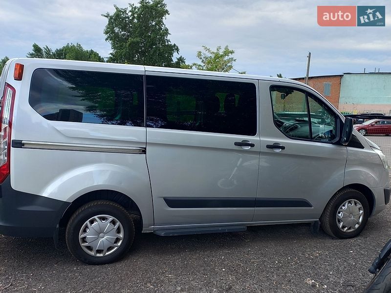 Минивэн Ford Transit Custom 2016 в Киеве