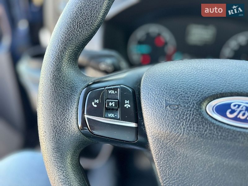Грузовой фургон Ford Transit Custom 2022 в Киеве