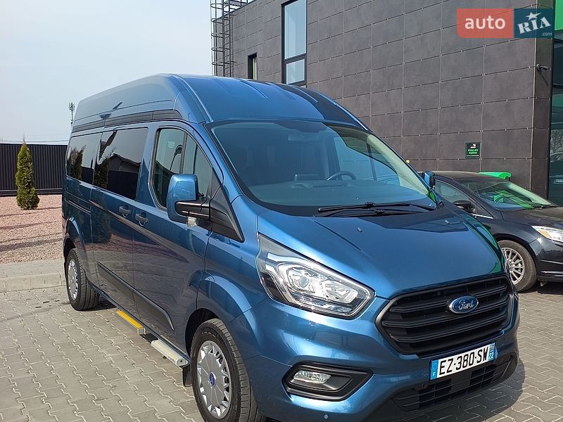 Минивэн Ford Transit Custom 2018 в Луцке фото 2 Минивэн Ford Transit Custom 2018 в Луцке