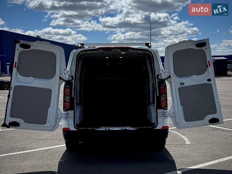 Грузовой фургон Ford Transit Custom 2024 в Киеве
