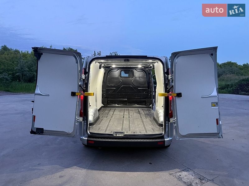 Грузовой фургон Ford Transit Custom 2019 в Ровно