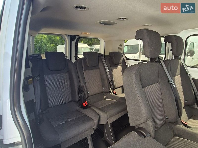 Минивэн Ford Transit Custom 2015 в Дубно