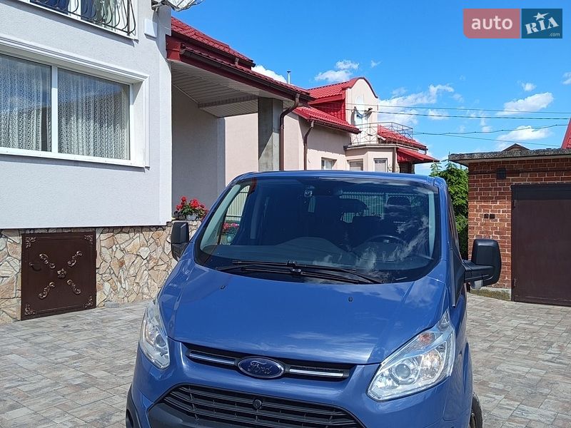 Минивэн Ford Transit Custom 2016 в Львове фото Минивэн Ford Transit Custom 2016 в Львове