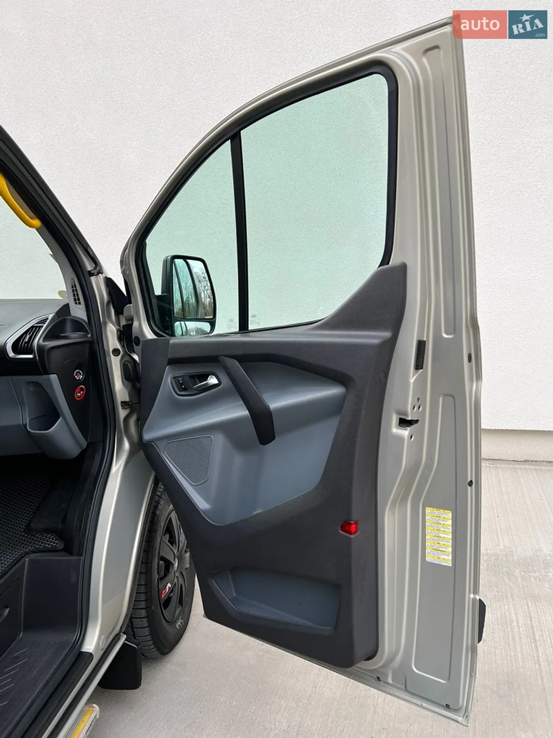 2016 Ford Transit Connect - мініатюра 32