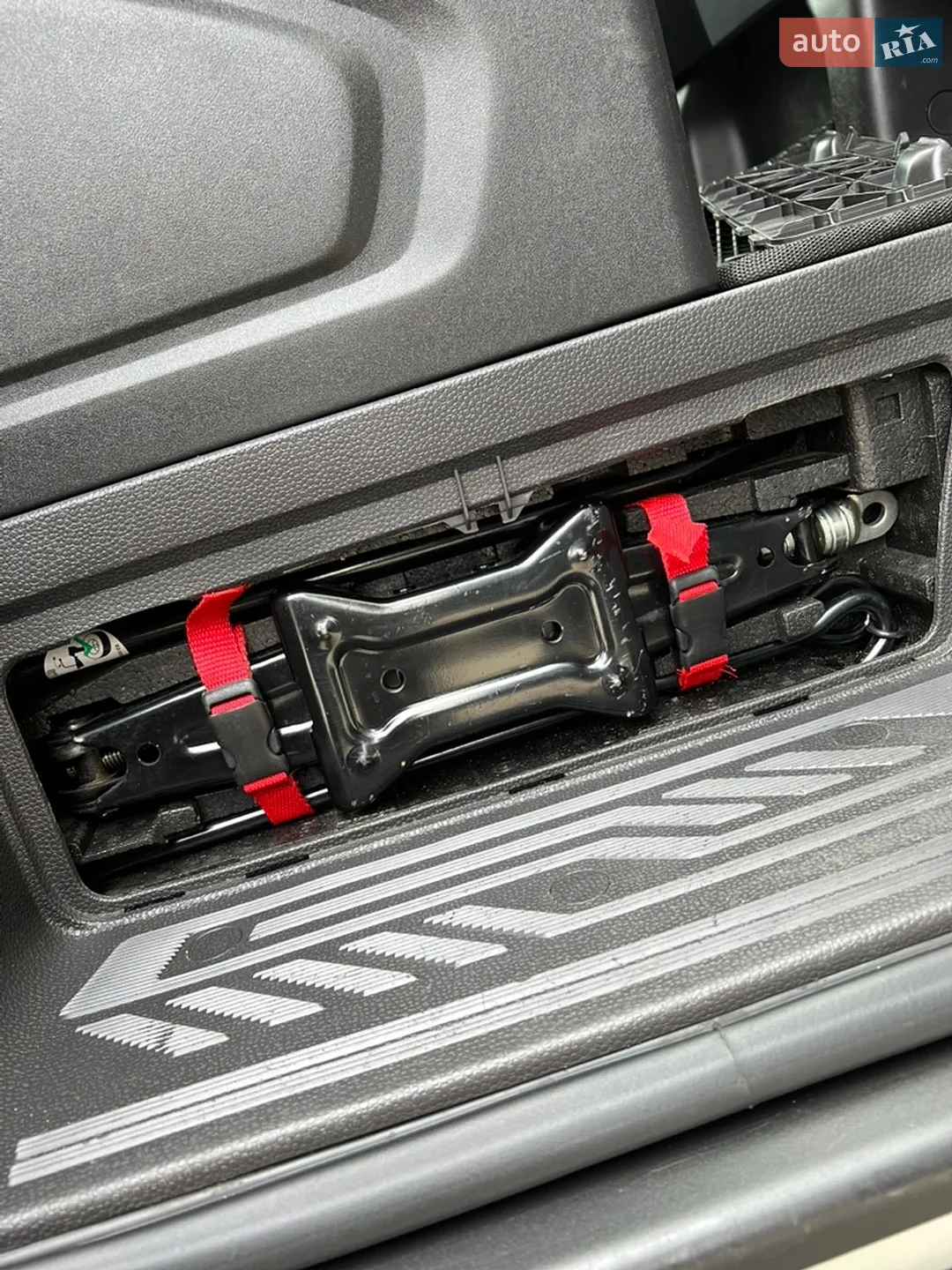 2016 Ford Transit Connect - мініатюра 100
