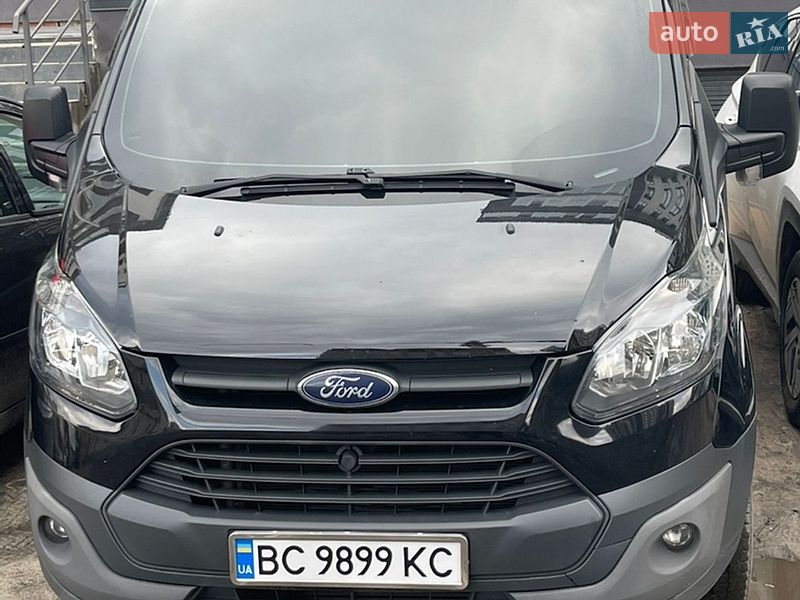 Вантажний фургон Ford Transit Custom 2015 в Львові