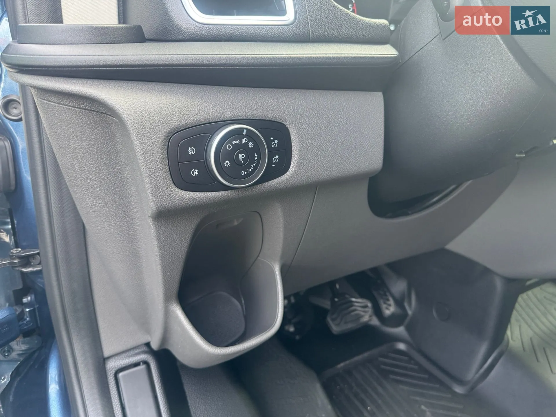 2019 Ford Transit Connect - мініатюра 31