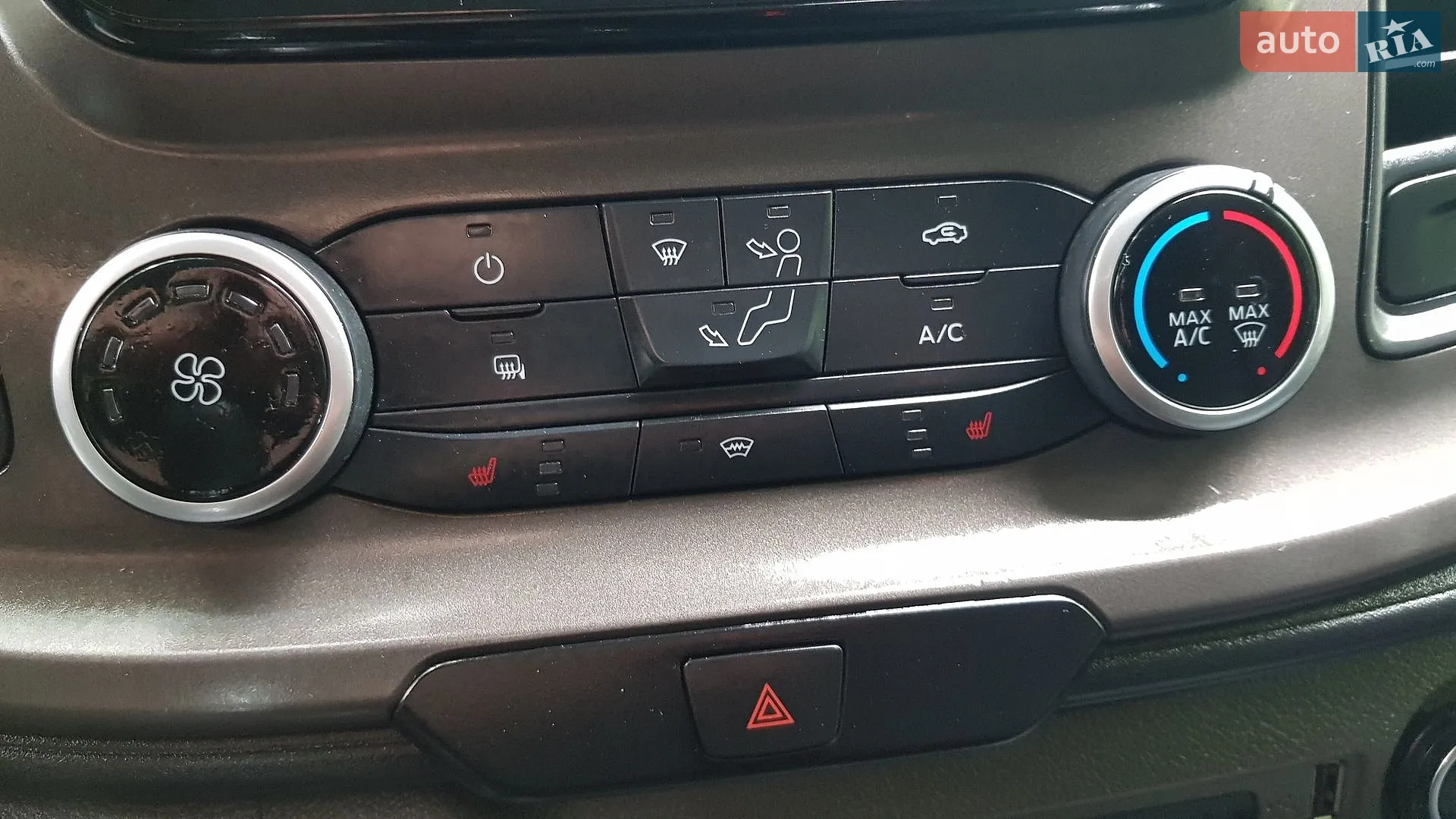 2020 Ford Transit Connect - мініатюра 24