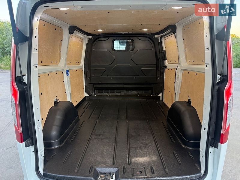 Грузовой фургон Ford Transit Custom 2019 в Ровно