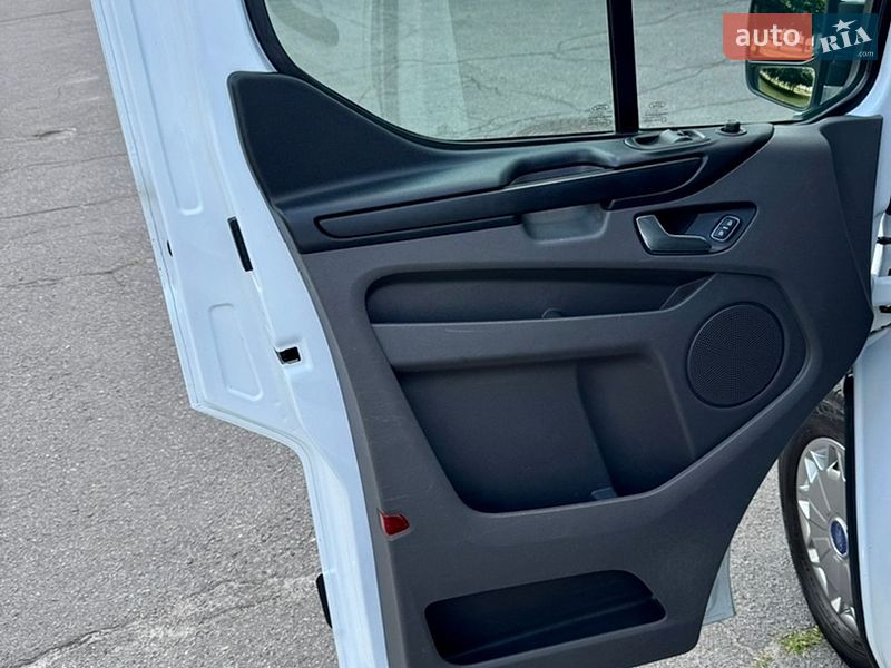 Грузовой фургон Ford Transit Custom 2018 в Полтаве