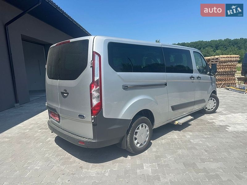 Мінівен Ford Transit Custom 2016 в Калуші