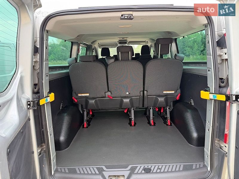 Мінівен Ford Transit Custom 2016 в Калуші