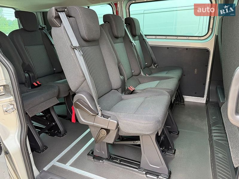 Мінівен Ford Transit Custom 2016 в Калуші