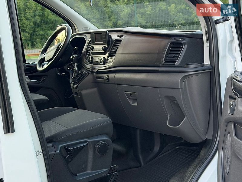 Минивэн Ford Transit Custom 2019 в Дубно фото 31 Минивэн Ford Transit Custom 2019 в Дубно