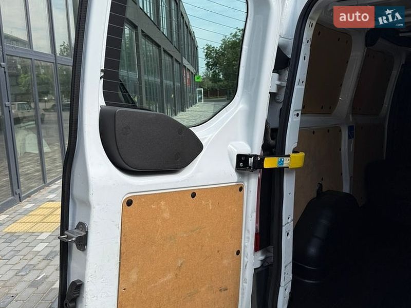 Грузовой фургон Ford Transit Custom 2017 в Полтаве