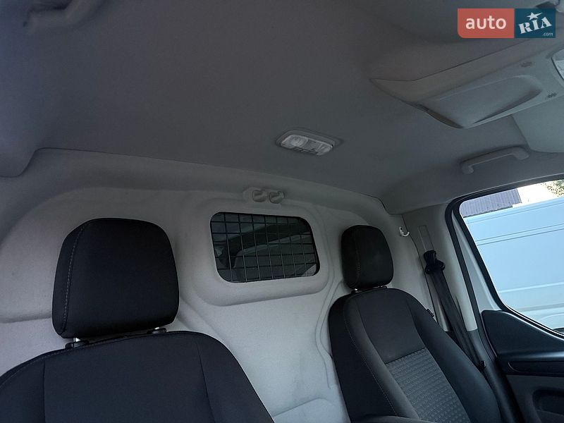 Грузовой фургон Ford Transit Custom 2019 в Львове