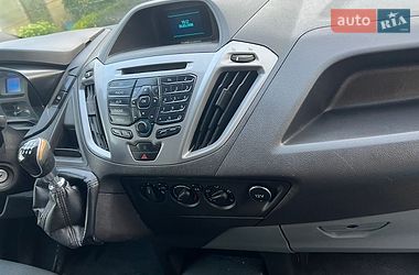 Вантажний фургон Ford Transit Custom 2015 в Рівному