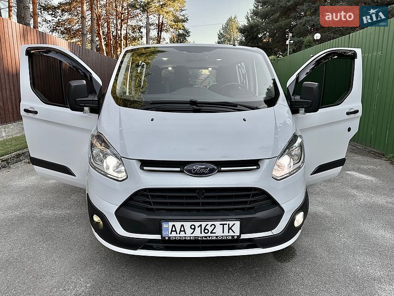Грузопассажирский фургон Ford Transit Custom 2014 в Киеве