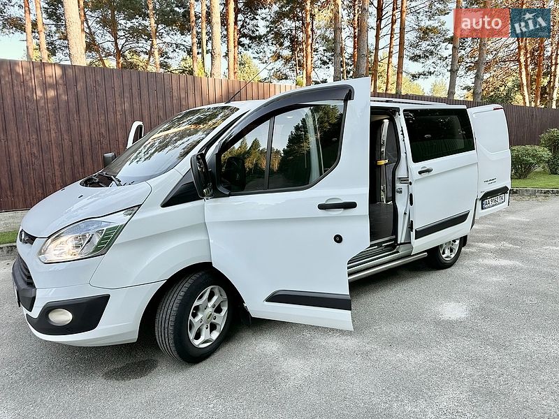 Грузопассажирский фургон Ford Transit Custom 2014 в Киеве