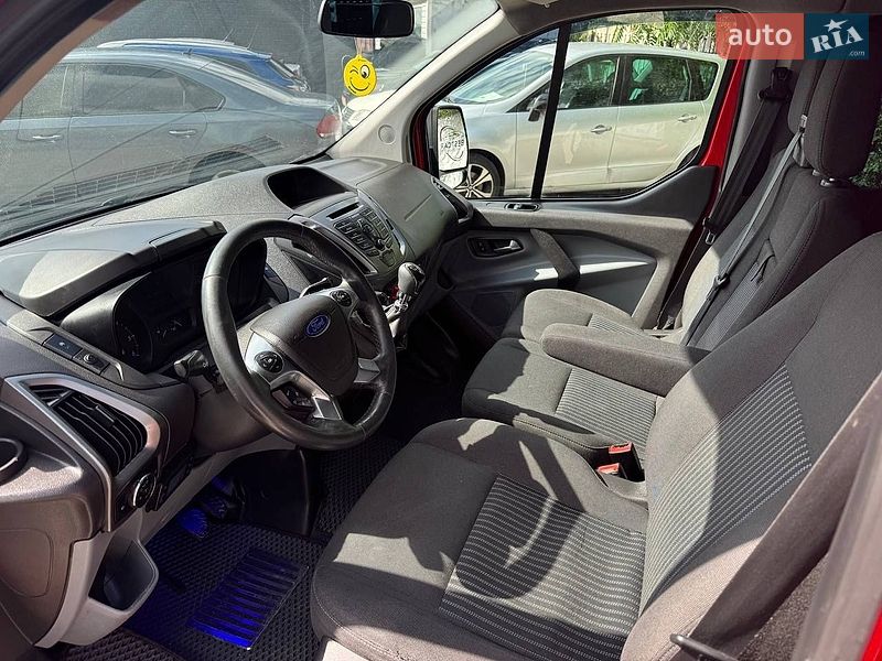 Мінівен Ford Transit Custom 2014 в Дніпрі фото 8 Мінівен Ford Transit Custom 2014 в Дніпрі