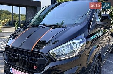 Вантажний фургон Ford Transit Custom 2020 в Ужгороді