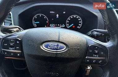 Вантажний фургон Ford Transit Custom 2020 в Ужгороді