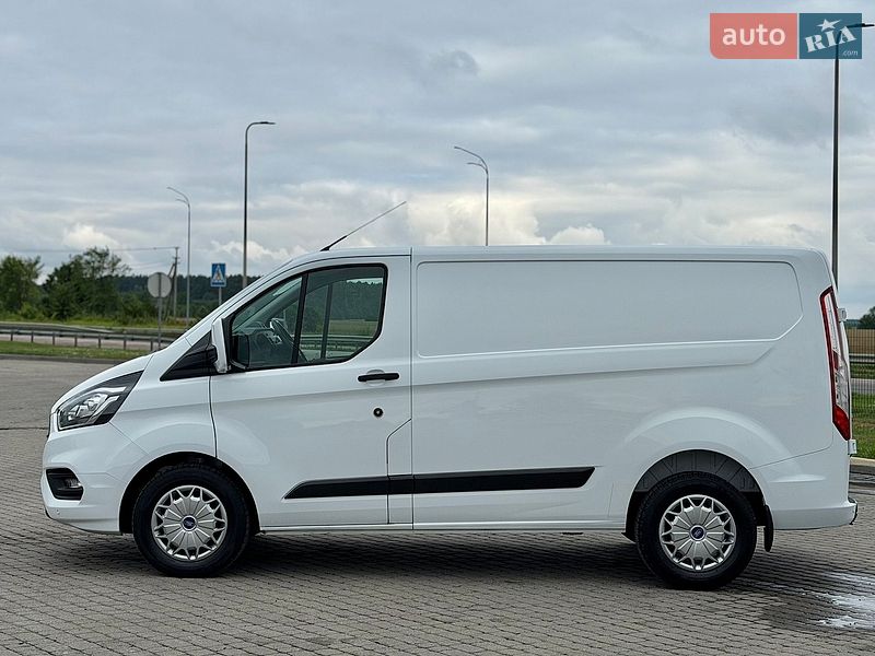 Грузовой фургон Ford Transit Custom 2023 в Радивилове