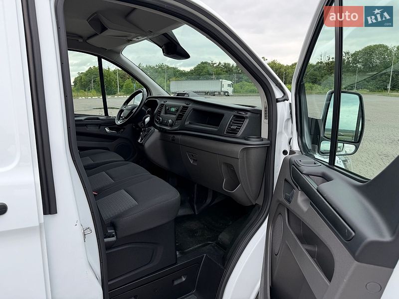Грузовой фургон Ford Transit Custom 2023 в Радивилове