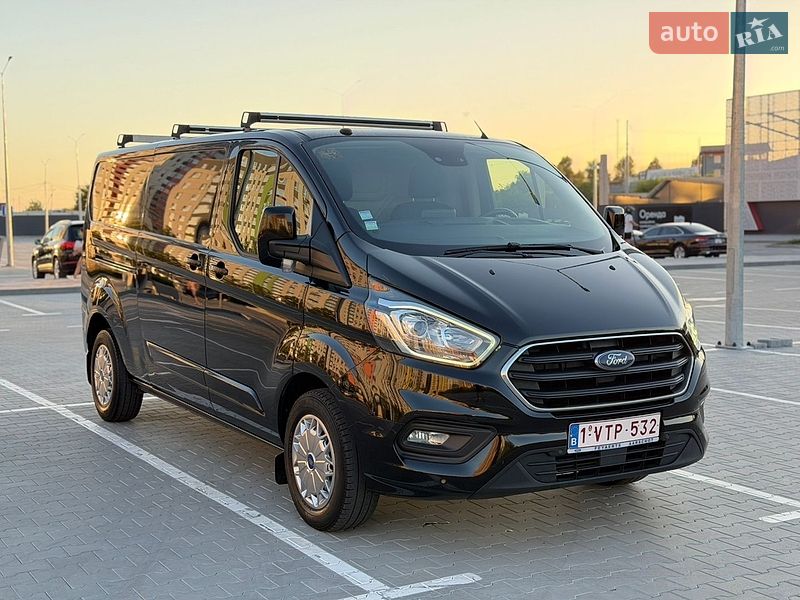 Вантажний фургон Ford Transit Custom 2019 в Ірпені