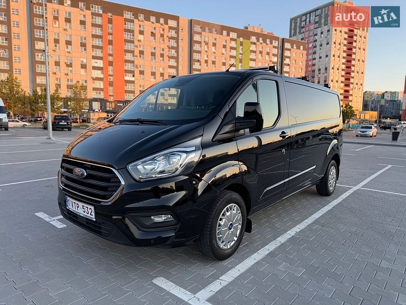 Вантажний фургон Ford Transit Custom 2019 в Ірпені