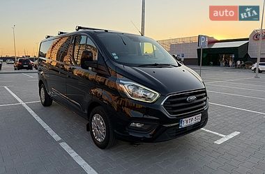 Вантажний фургон Ford Transit Custom 2019 в Ірпені
