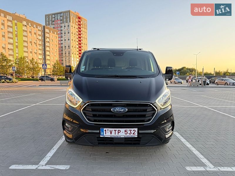 Вантажний фургон Ford Transit Custom 2019 в Ірпені