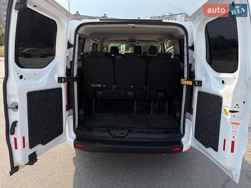 Минивэн Ford Transit Custom 2018 в Чернигове
