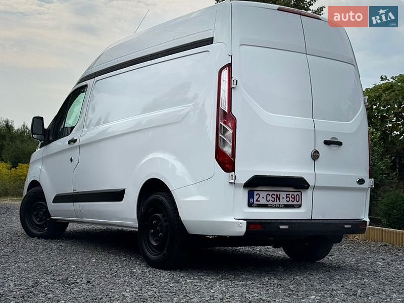 Вантажний фургон Ford Transit Custom 2022 в Дрогобичі