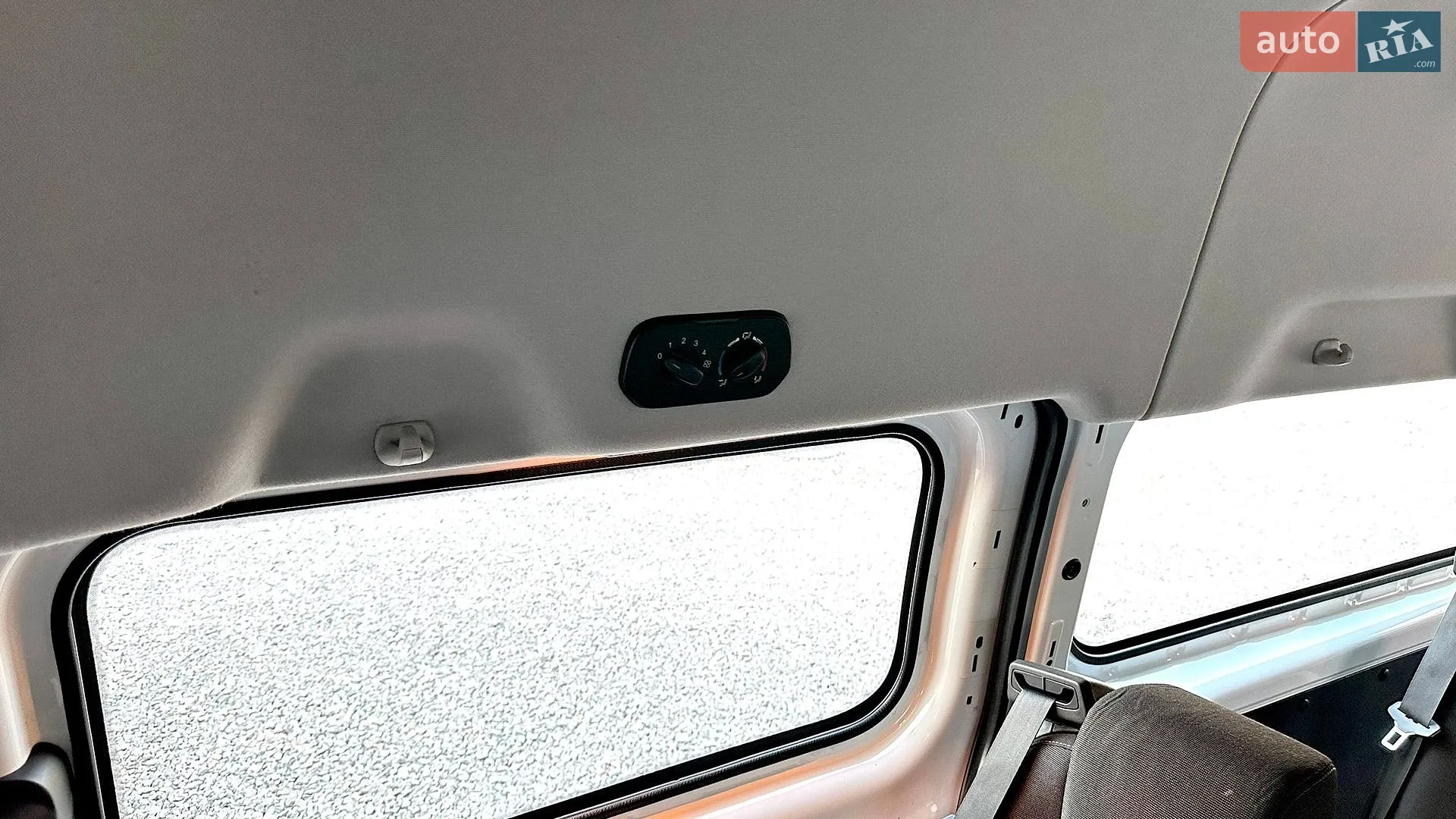 2015 Ford Transit Connect - мініатюра 103