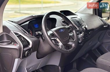 Вантажний фургон Ford Transit Custom 2015 в Києві