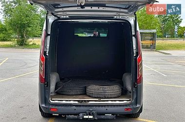 Вантажний фургон Ford Transit Custom 2015 в Києві
