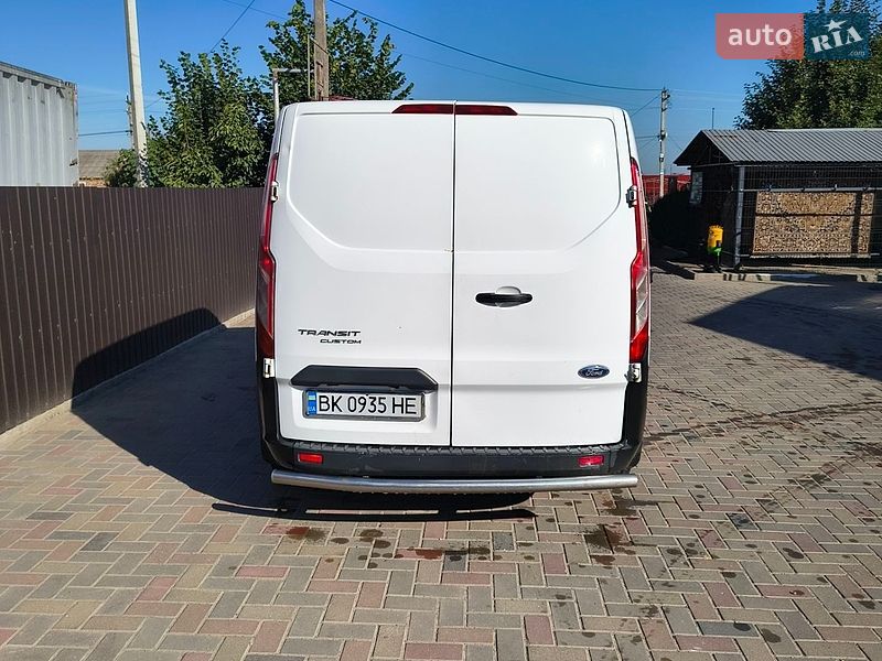 Грузовой фургон Ford Transit Custom 2016 в Дубно