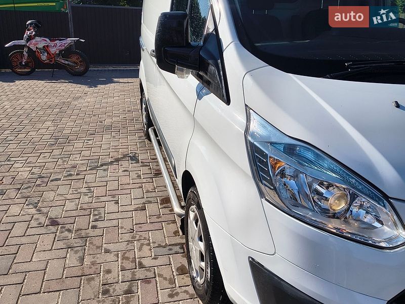 Грузовой фургон Ford Transit Custom 2016 в Дубно