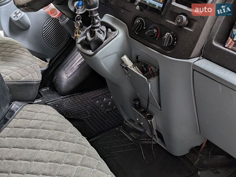 Вантажопасажирський фургон Ford Transit Custom 2013 в Одесі