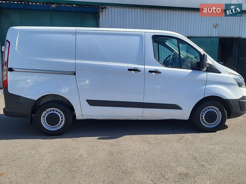 Вантажний фургон Ford Transit Custom 2017 в Києві